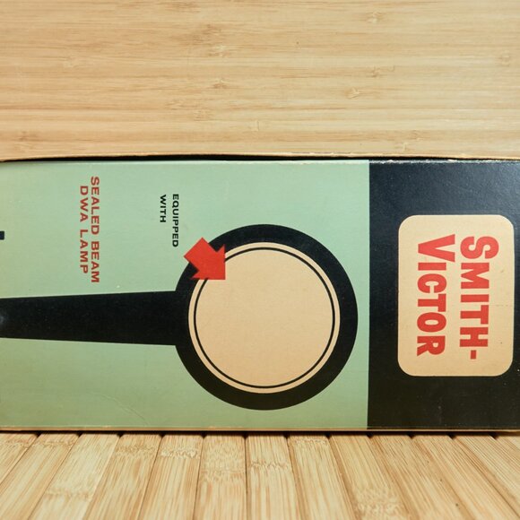 Vintage 60s Smith-Victor Compact Movie Light, Sealed Beam DWA Lamp, Made in USA - Picture 4 of 7